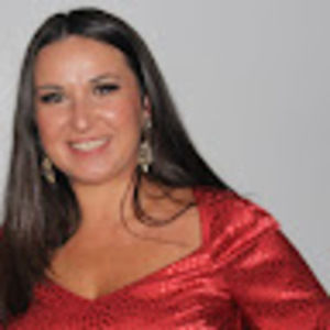 Meet your Posher, Mirela